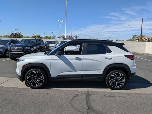 Certified 2025 Chevrolet TrailBlazer RS w/ Driver Confidence Package image 8