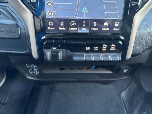 Used 2024 RAM 2500 Laramie w/ Safety Group image 27