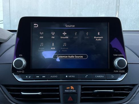 Used 2025 Nissan Altima 2.5 SV image 29