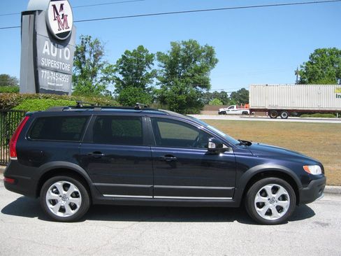 Used 2016 Volvo XC70 T5 Premier w/ Proximity Package image 8