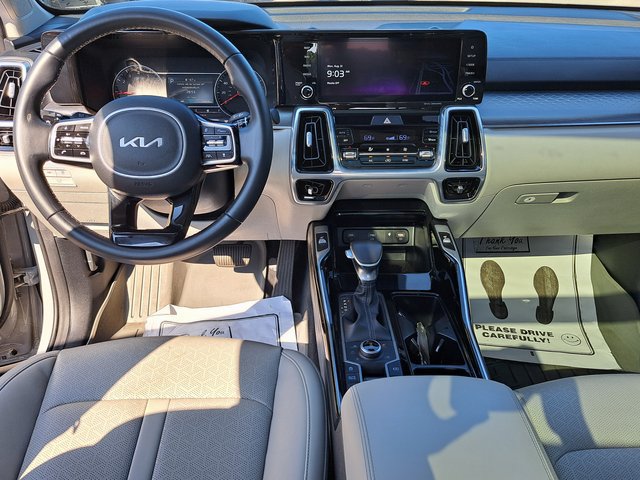 Used 2022 Kia Sorento SX AWD/4WD image 29