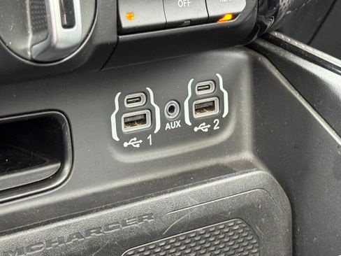 Used 2023 RAM 1500 Limited AWD/4WD image 22