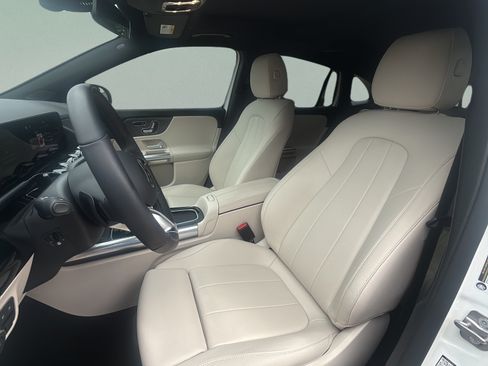 Used 2026 Mercedes-Benz GLA 250 image 9