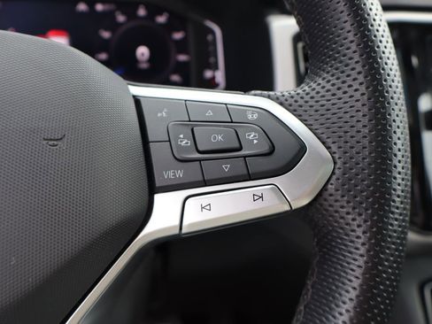 Used 2020 Volkswagen Atlas Cross Sport SEL Premium R-Line image 20