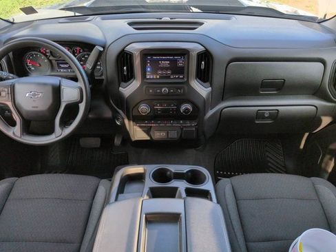Used 2024 Chevrolet Silverado 1500 Custom Trail Boss w/ LPO, Dark Essentials Package AWD/4WD image 14