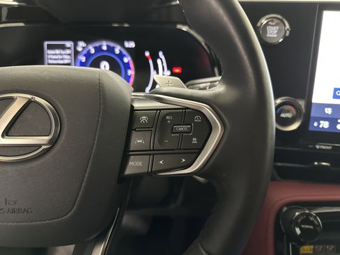 Used 2025 Lexus NX 350 AWD image 20