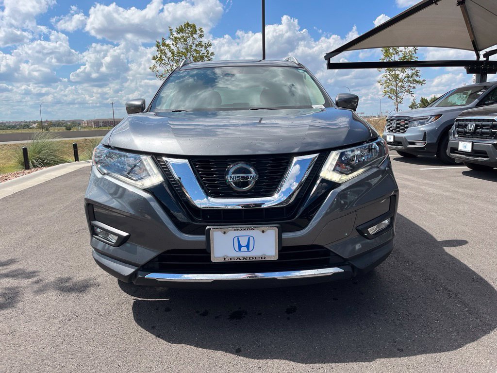 Used 2018 Nissan Rogue SL AWD/4WD image 2