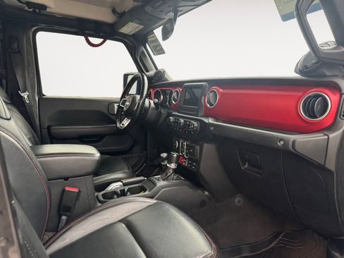 Used 2021 Jeep Gladiator Rubicon w/ Dual Top Group image 15