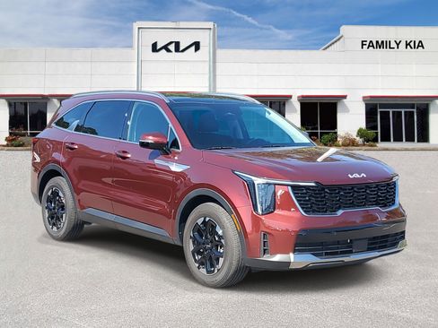 Certified 2024 Kia Sorento S w/ Panoramic Sunroof Package image 1