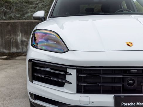 Certified 2026 Porsche Cayenne Coupe AWD/4WD image 14