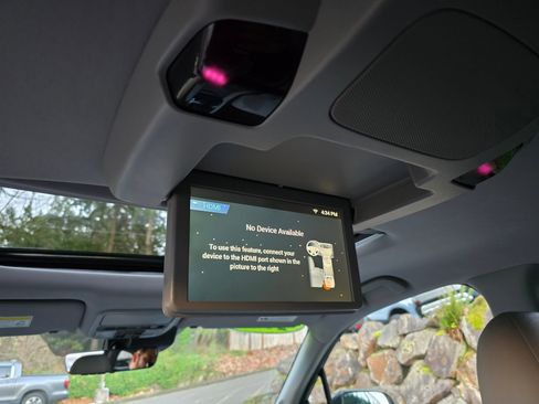 Used 2019 Honda Pilot Touring image 22