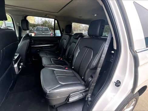 Used 2019 Ford Expedition Platinum image 20