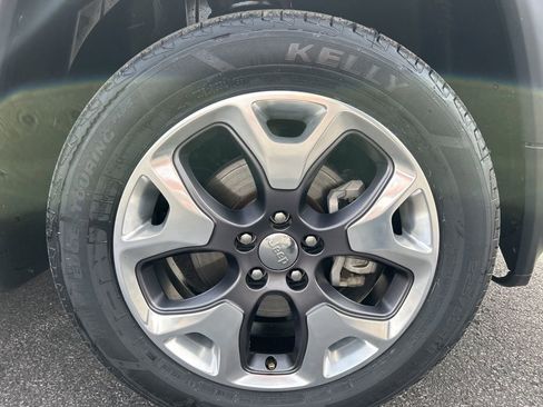 Used 2020 Jeep Compass Limited w/ Advanced Safety Group image 35