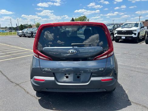 Used 2020 Kia Soul EX w/ Option Group 015 FWD image 10