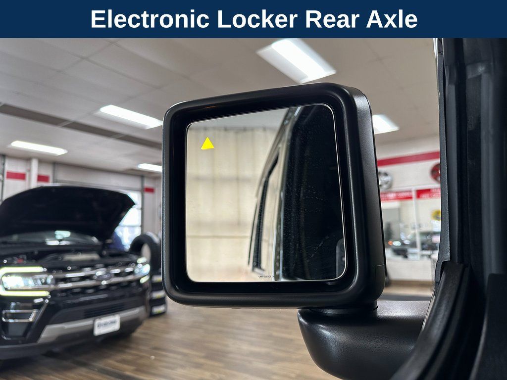 Used 2026 Jeep Wrangler Unlimited Sport AWD/4WD image 12