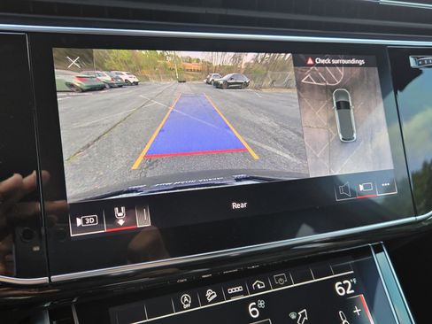 Used 2022 Audi Q7 Premium Plus image 19