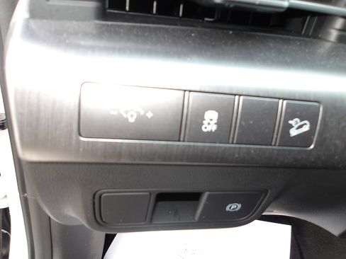 Certified 2026 Hyundai Kona SEL Sport AWD/4WD image 15