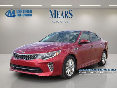 Used 2018 Kia Optima S w/ Panoramic Sunroof Package