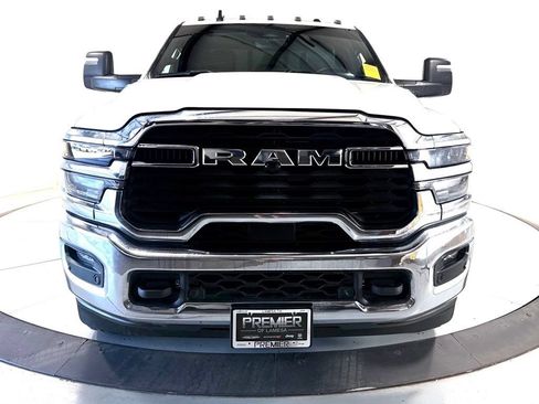 Used 2025 RAM 3500 Tradesman AWD/4WD image 10