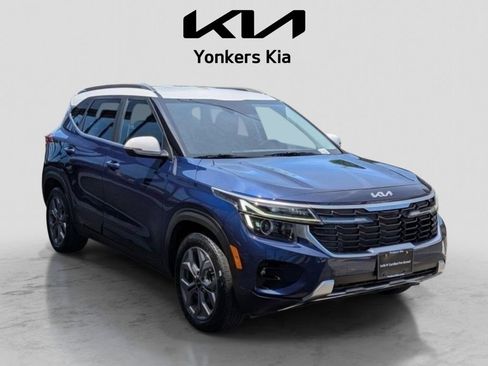 Certified 2024 Kia Seltos S FWD image 4