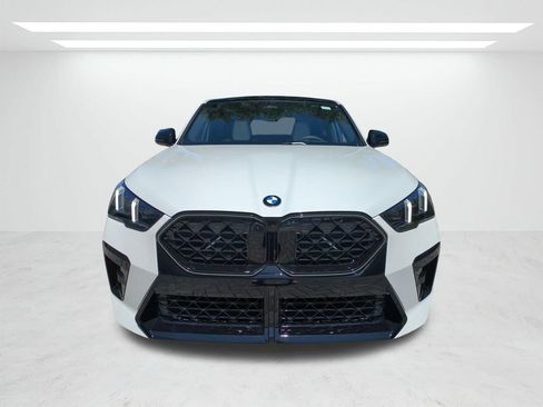 New 2026 BMW X2 xDrive28i w/ Technology Package AWD/4WD image 9