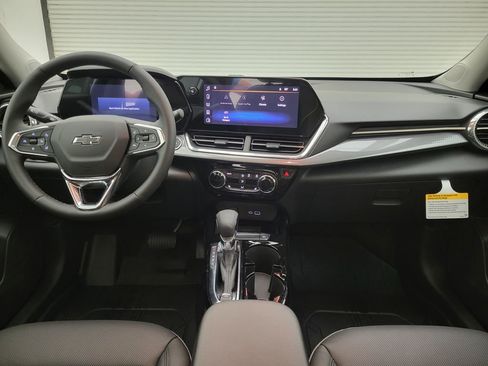 New 2026 Chevrolet Trax ACTIV w/ Sunroof Package image 39