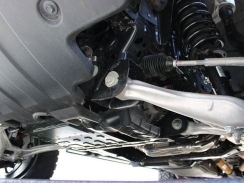 Used 2025 Ford Bronco Big Bend image 17