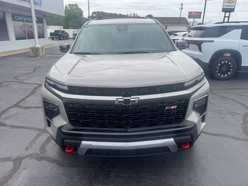 New 2026 Chevrolet Traverse Z71 w/ Enhanced Driving Package AWD/4WD image 15