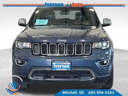 Used 2020 Jeep Grand Cherokee Limited w/ Trailer Tow Group IV AWD/4WD image 3