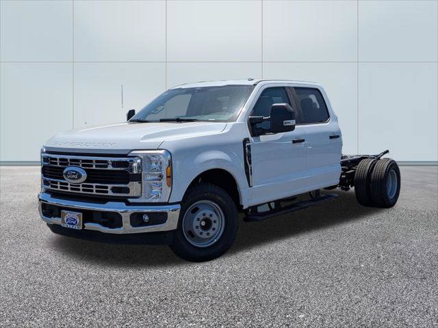 New 2026 Ford F350 XL w/ XL Chrome Package RWD image 1