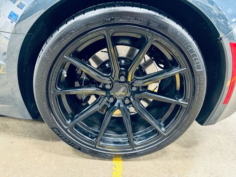 Used 2019 Chevrolet Corvette Grand Sport image 11