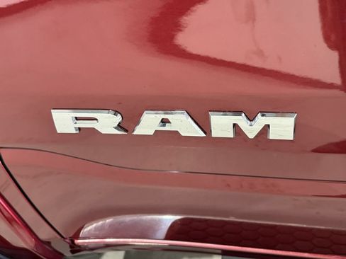 Used 2022 RAM 1500 Laramie AWD/4WD image 32
