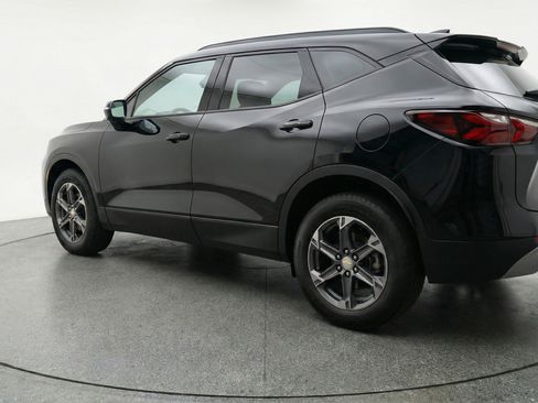 Used 2025 Chevrolet Blazer LT image 6