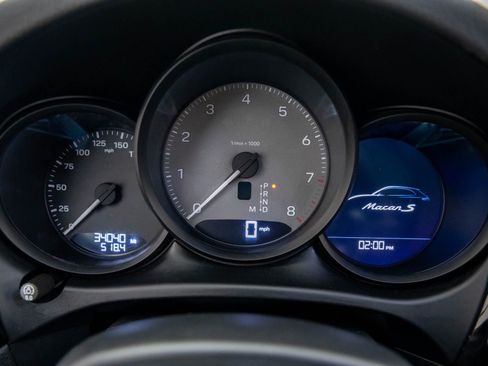 Certified 2023 Porsche Macan S image 20