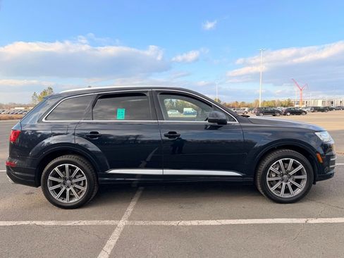Used 2017 Audi Q7 3.0T Premium Plus image 5