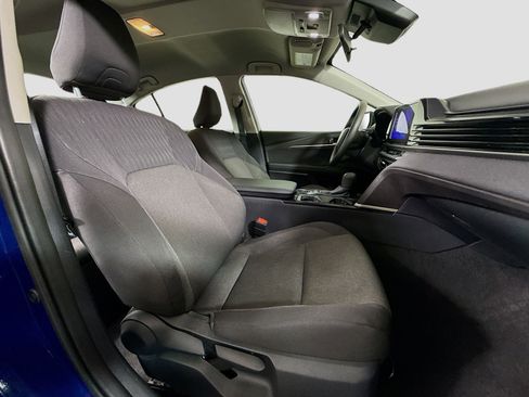 Used 2025 Toyota Camry LE FWD image 29