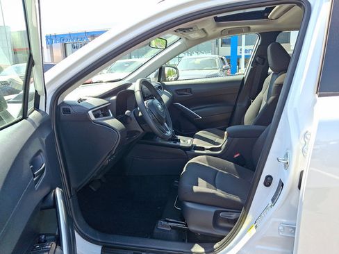 Used 2026 Toyota Corolla Cross LE w/ Moonroof Package AWD/4WD image 13