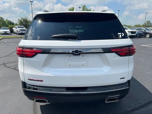 Used 2023 Chevrolet Traverse Premier w/ Redline Edition AWD/4WD image 4