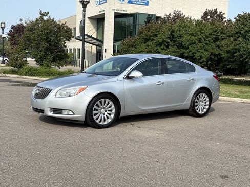 Used 2012 Buick Regal Leather FWD image 1