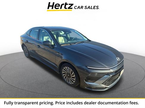 Used 2025 Hyundai Sonata SEL FWD image 1