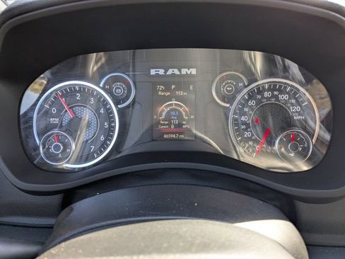 Used 2024 RAM 2500 Big Horn image 24