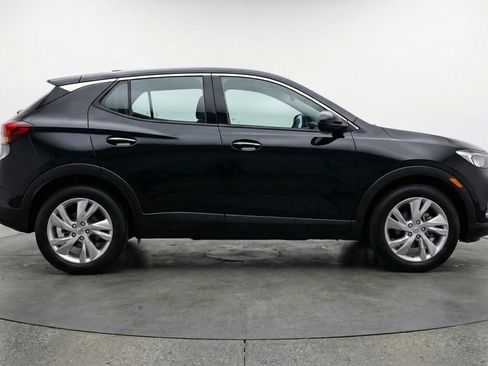 Used 2025 Buick Encore GX Preferred AWD/4WD image 11