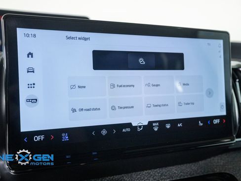 Used 2025 Ford Expedition Tremor AWD/4WD image 22