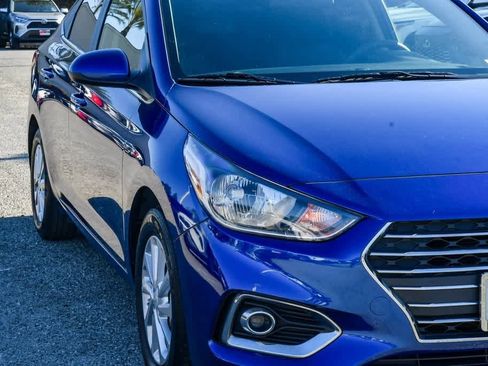 Used 2022 Hyundai Accent SEL image 4