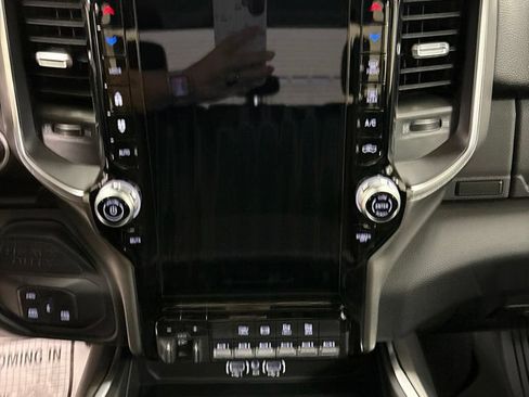 New 2026 RAM 2500 Big Horn AWD/4WD image 13