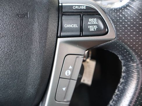 Used 2013 Honda Pilot Touring image 33