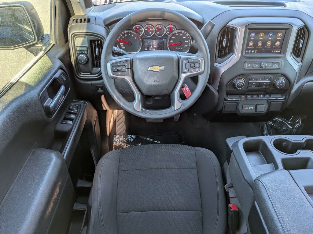Used 2022 Chevrolet Silverado 1500 Custom w/ Safety Confidence Package RWD image 15
