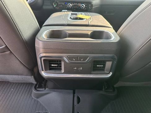 Used 2022 GMC Sierra 1500 SLT w/ SLT Premium Plus Package AWD/4WD image 24