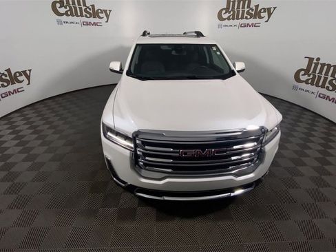 Used 2023 GMC Acadia SLT w/ LPO, Floor Liner Package image 3
