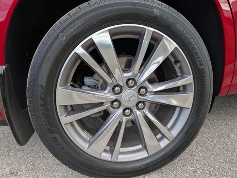 Used 2021 Cadillac XT6 Premium Luxury image 37